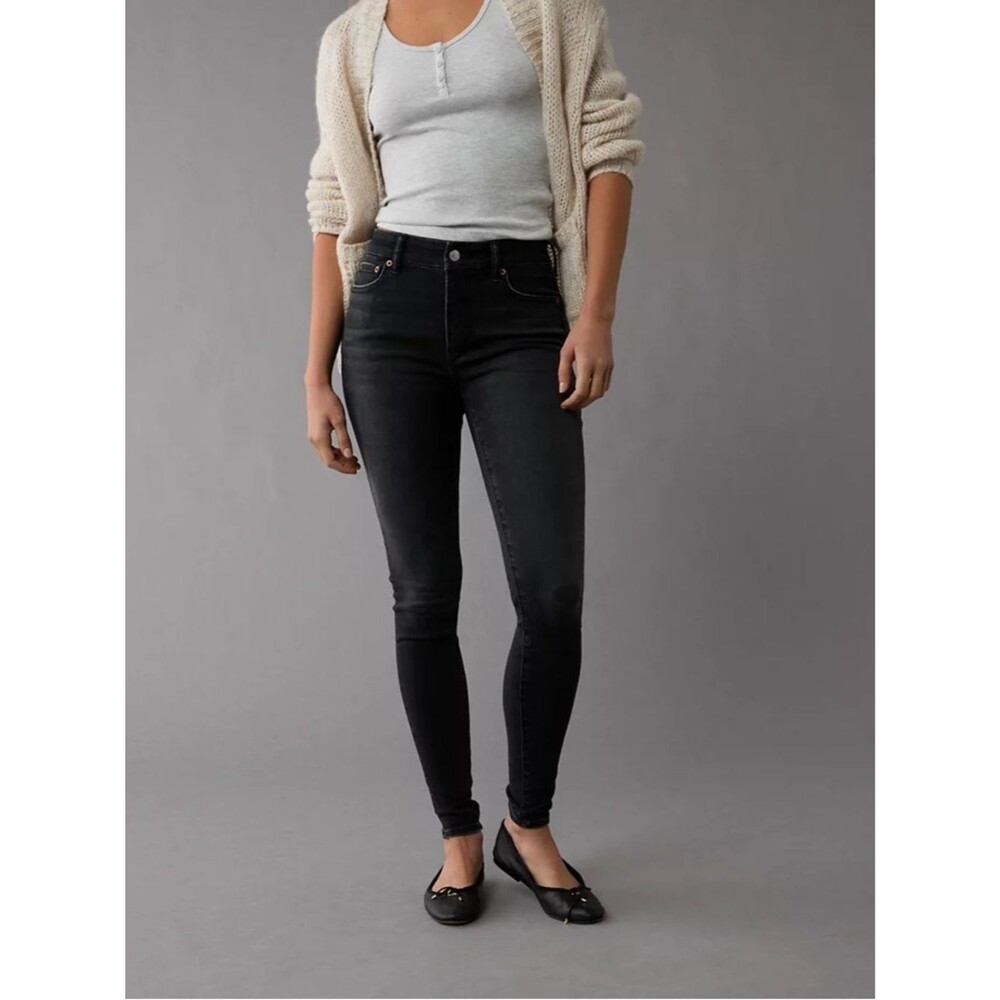 American Eagle black Next Level Stretch Jeans